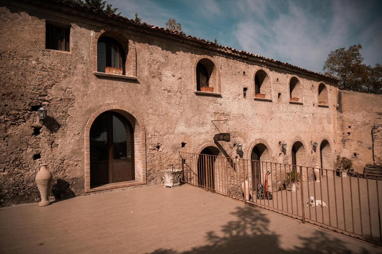 L'Anticocasale Pension Altomonte Buitenkant foto