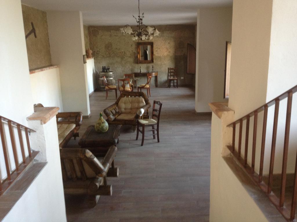 L'Anticocasale Pension Altomonte Buitenkant foto
