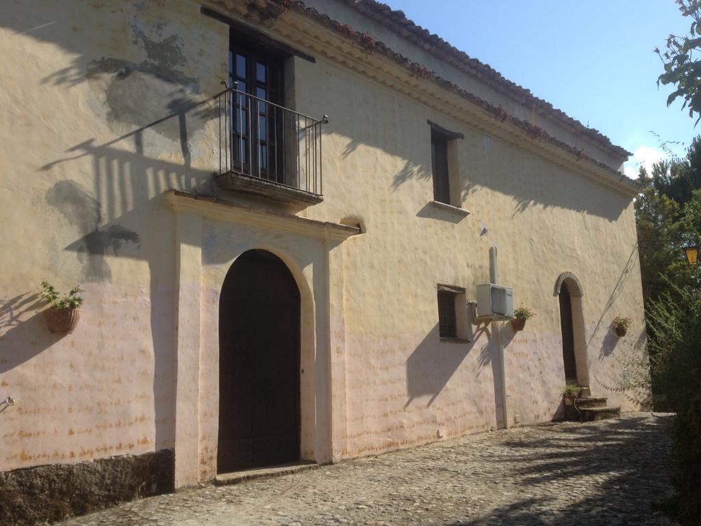 L'Anticocasale Pension Altomonte Buitenkant foto