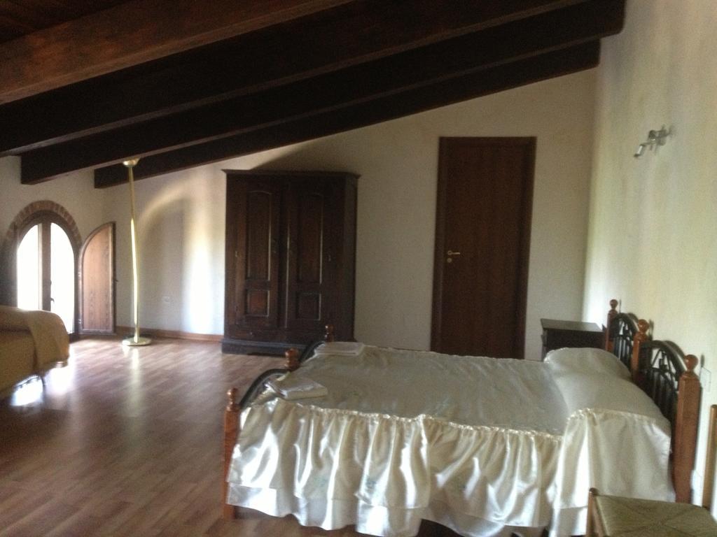 L'Anticocasale Pension Altomonte Kamer foto
