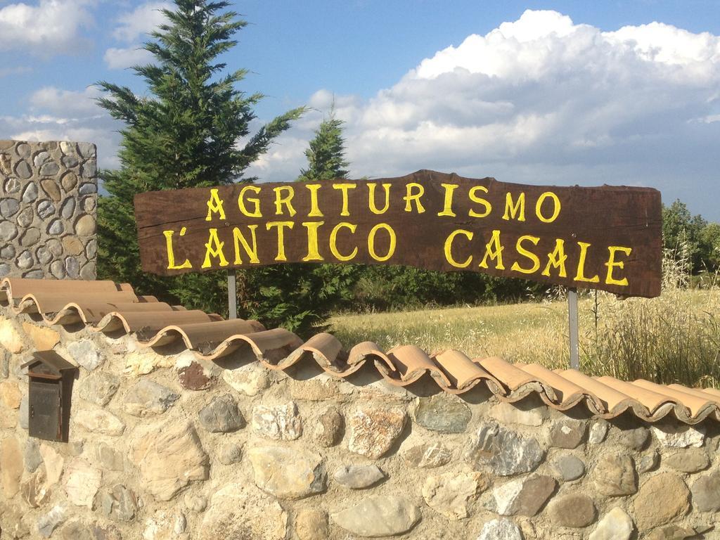 L'Anticocasale Pension Altomonte Buitenkant foto